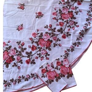 Vintage 70's St Michael 65 in Round Tablecloth 2 Napkins White Pink Rose Floral